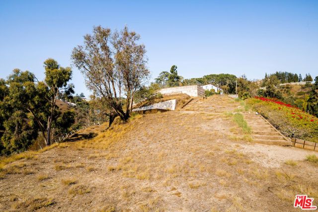 1436 Bella Drive, Beverly Hills, CA 90210