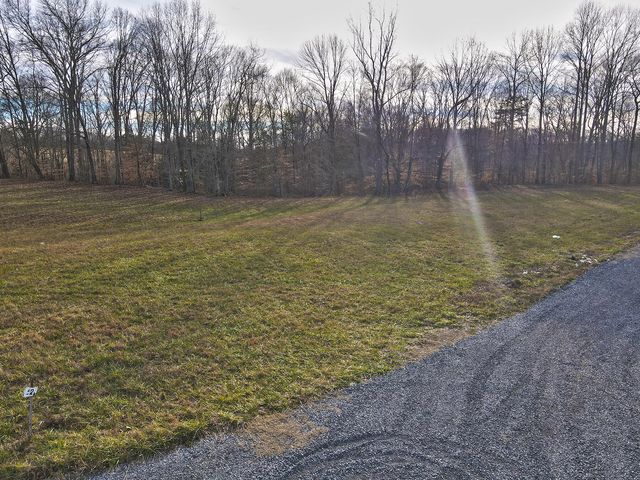 20 Dockery Road, Russell Springs, KY 42642