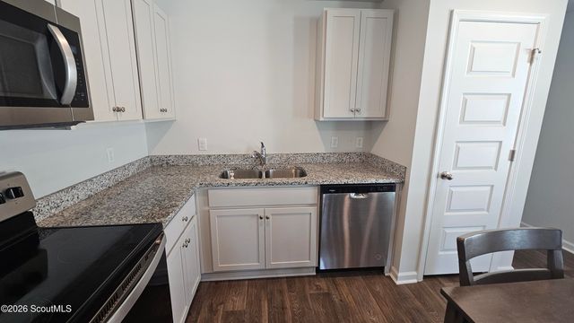 507 Autumns Wood Circle W, Brunswick, GA 31525