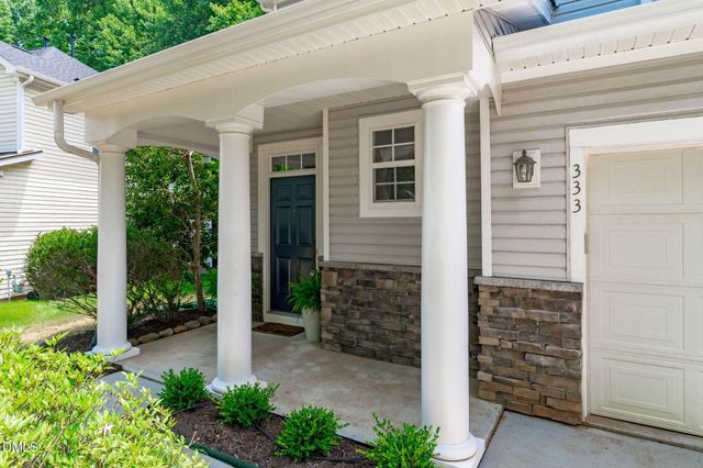 333 Apple Drupe Way, Holly Springs, NC 27540