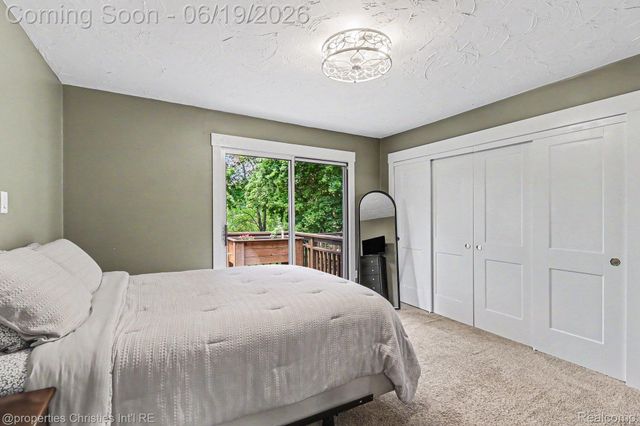 9567 Susin Lane, Springfield Charter Township, MI 48348