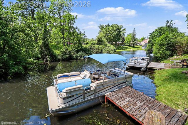9567 Susin Lane, Springfield Charter Township, MI 48348