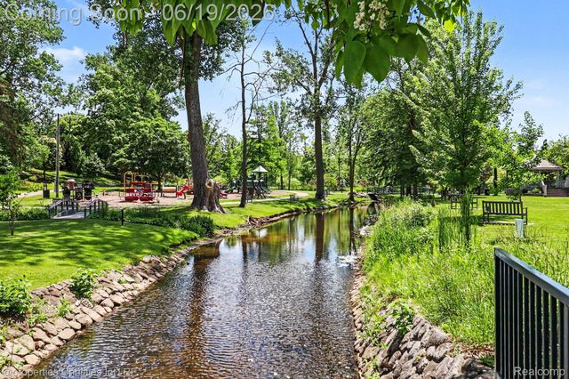 9567 Susin Lane, Springfield Charter Township, MI 48348