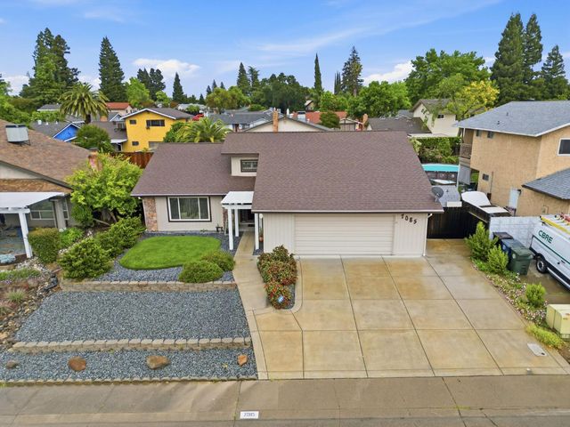 7085 Canelo Hills Dr, Citrus Heights, CA 95610