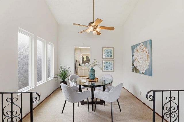 7085 Canelo Hills Dr, Citrus Heights, CA 95610