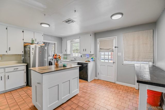 3607 Royal Crest Drive, Montgomery, AL 36109