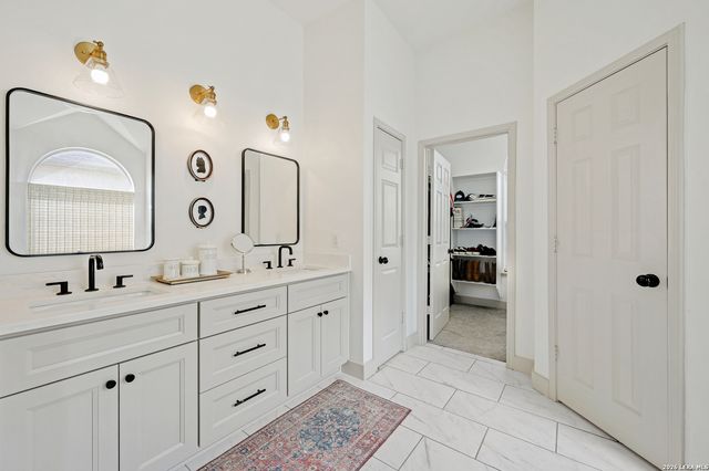 24611 Long Arrow, San Antonio, TX 78258