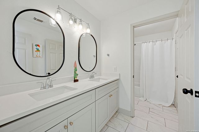 24611 Long Arrow, San Antonio, TX 78258