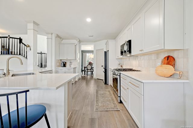 24611 Long Arrow, San Antonio, TX 78258