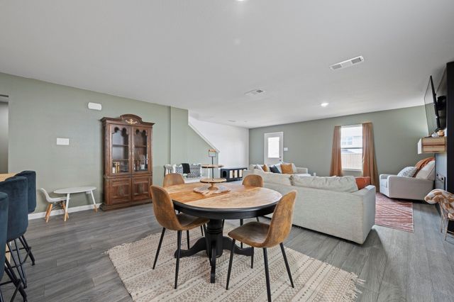 821 Sugartree Drive, Cleburne, TX 76031
