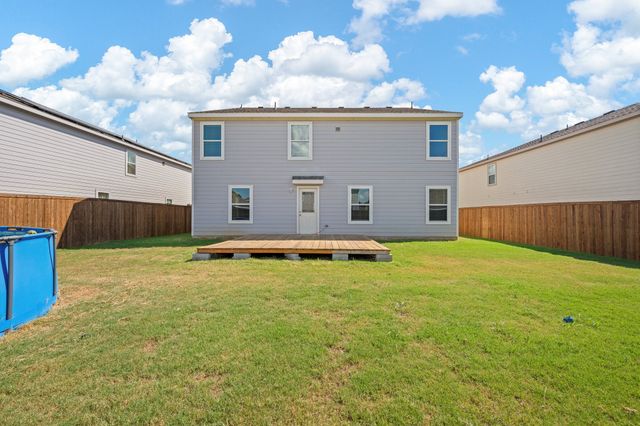 821 Sugartree Drive, Cleburne, TX 76031