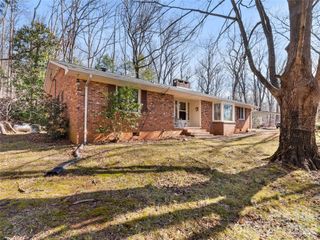 121 Hummingbird Lane, Columbus, NC 28722