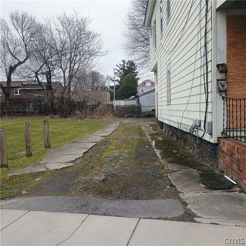 1412 Butternut Street, Syracuse, NY 13208