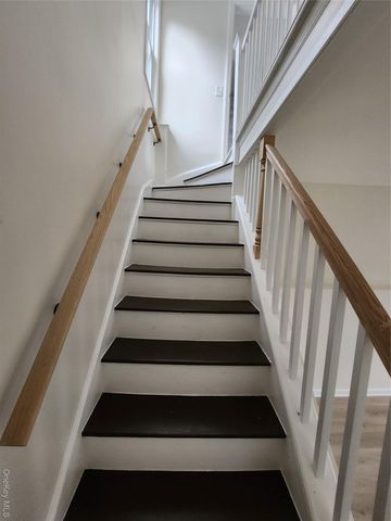 34 Wilmar Terrace, Poughkeepsie, NY 12601