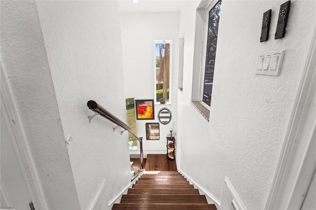 2520 GOMAZ WAY S, St Petersburg, FL 33712