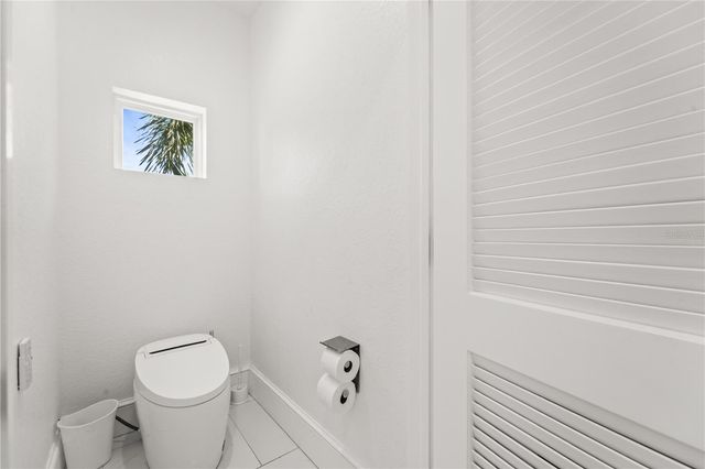 2520 GOMAZ WAY S, St Petersburg, FL 33712