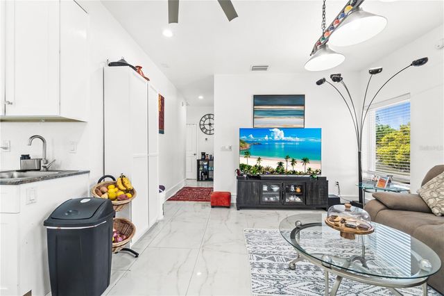 2520 GOMAZ WAY S, St Petersburg, FL 33712