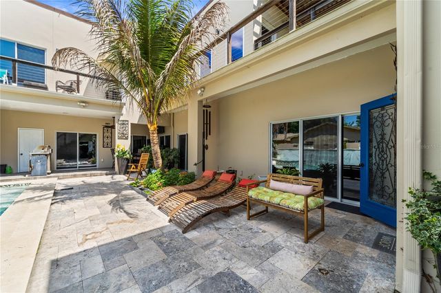 2520 GOMAZ WAY S, St Petersburg, FL 33712