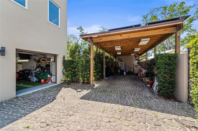 2520 GOMAZ WAY S, St Petersburg, FL 33712