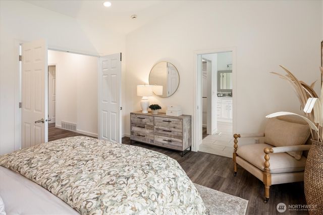 22910 NE 76th Street, Redmond, WA 98053