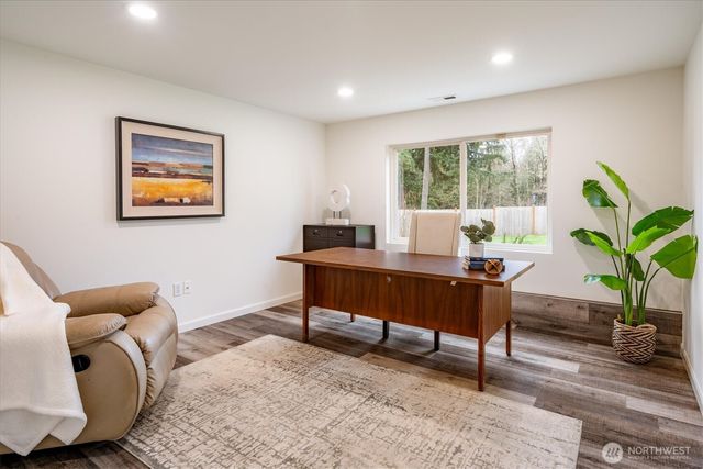 22910 NE 76th Street, Redmond, WA 98053