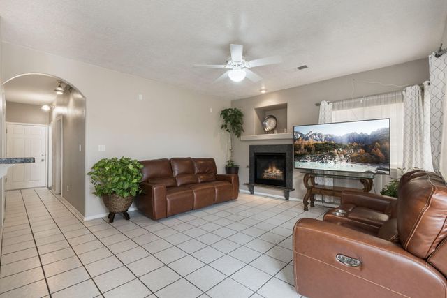 4520 Derby Court NW, Albuquerque, NM 87114