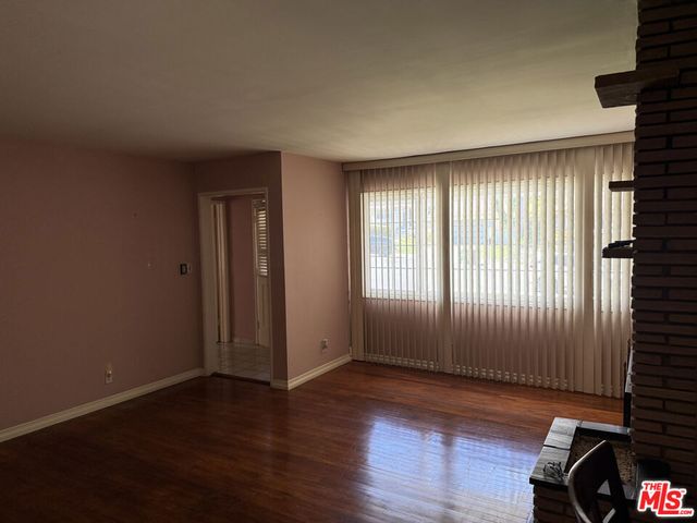 3982 S Orange Drive, Los Angeles, CA 90008