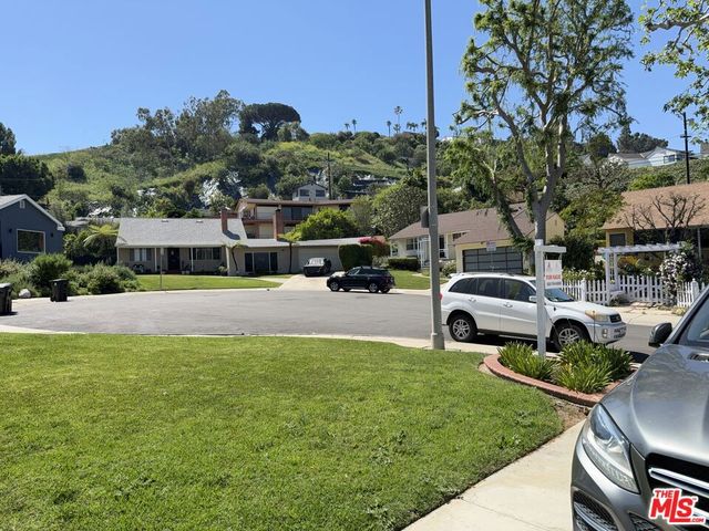 3982 S Orange Drive, Los Angeles, CA 90008