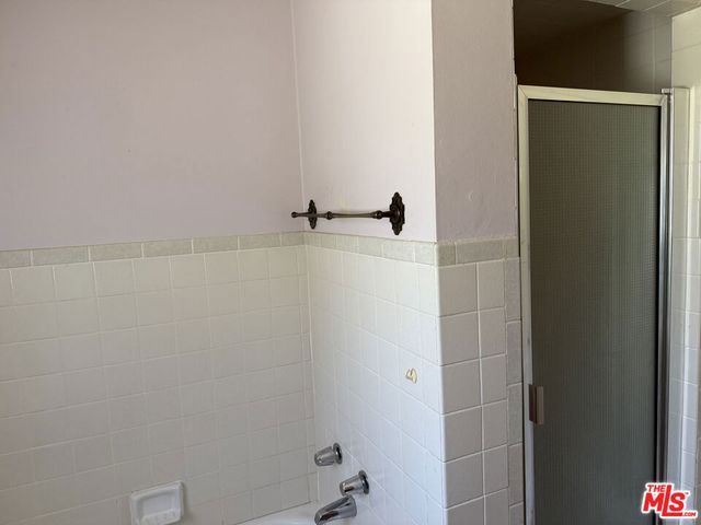 3982 S Orange Drive, Los Angeles, CA 90008