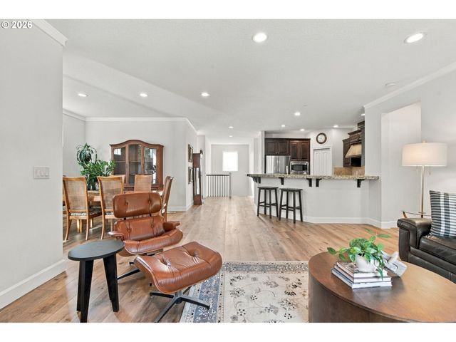 10786 Se TURNBERRY Loop, Happy Valley, OR 97086