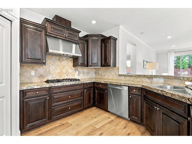 10786 Se TURNBERRY Loop, Happy Valley, OR 97086
