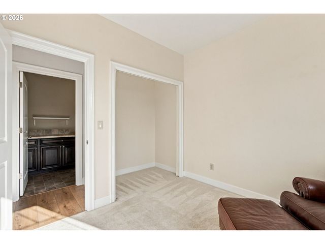 10786 Se TURNBERRY Loop, Happy Valley, OR 97086