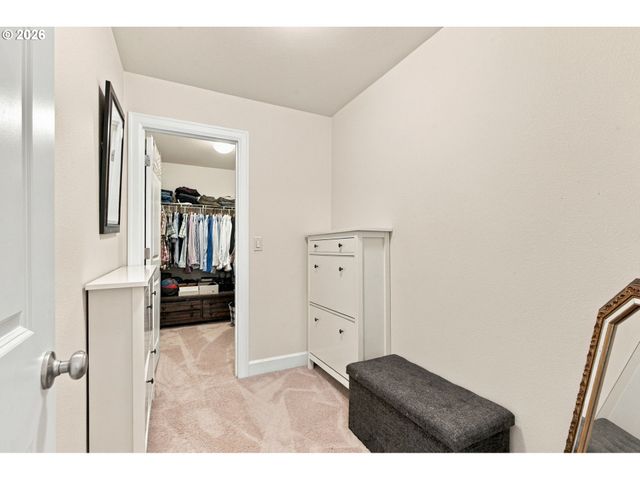 10786 Se TURNBERRY Loop, Happy Valley, OR 97086
