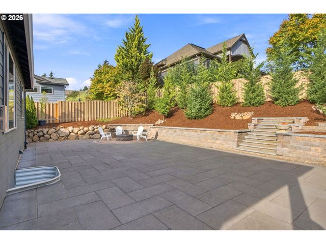 10786 Se TURNBERRY Loop, Happy Valley, OR 97086