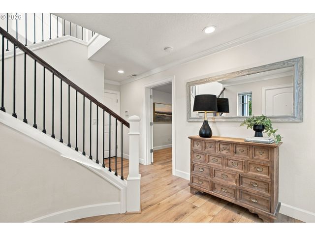 10786 Se TURNBERRY Loop, Happy Valley, OR 97086