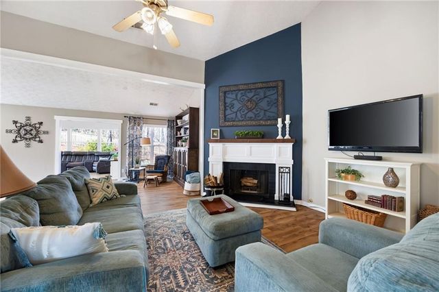 161 Colonial Way, Dallas, GA 30157