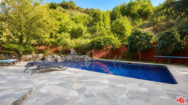 2451 Nichols Canyon Road, Los Angeles, CA 90046