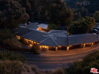 2451 Nichols Canyon Road, Los Angeles, CA 90046