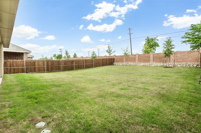 1800 Chestnut Oak Court, Mckinney, TX 75071