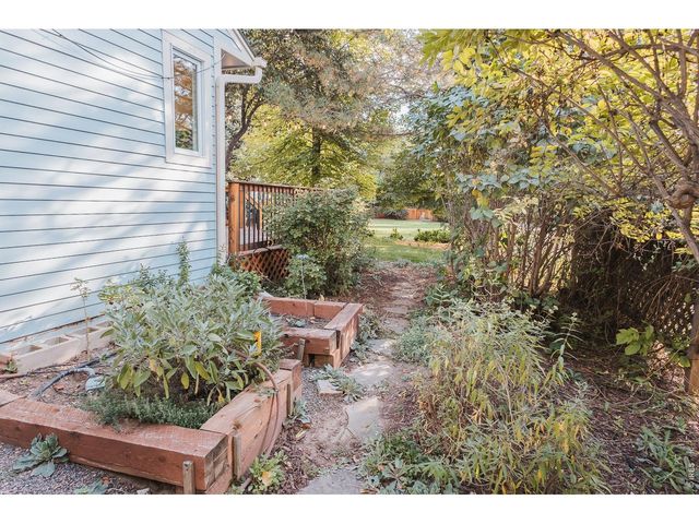 100 Grandview Ave, Fort Collins, CO 80521