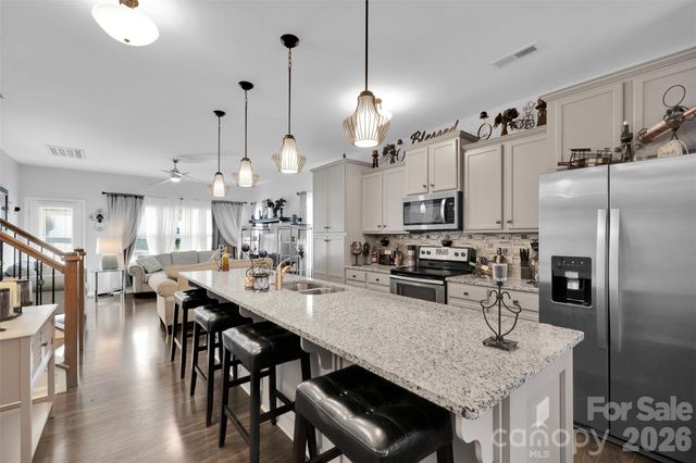 2527 Courtland Drive, Clover, SC 29710