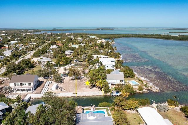 17230 Angelfish Lane, Sugarloaf Key, FL 33042