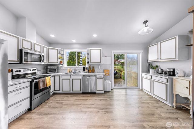 11320 34th Street NE, Lake Stevens, WA 98258