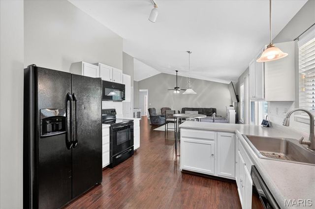 547 Great Oaks Meadow Drive, Wentzville, MO 63385