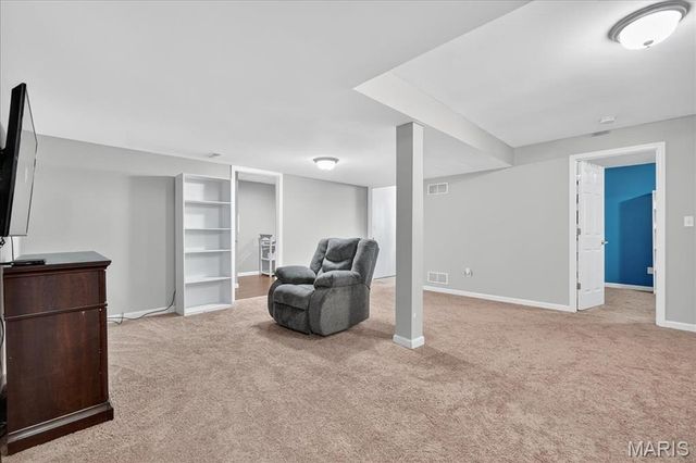 547 Great Oaks Meadow Drive, Wentzville, MO 63385