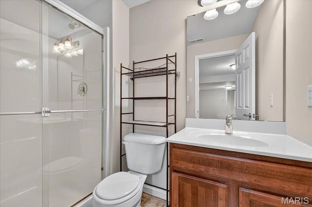 547 Great Oaks Meadow Drive, Wentzville, MO 63385