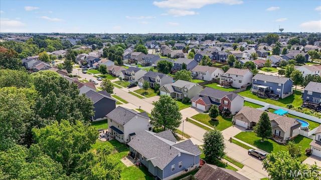 547 Great Oaks Meadow Drive, Wentzville, MO 63385