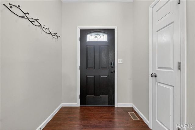 547 Great Oaks Meadow Drive, Wentzville, MO 63385