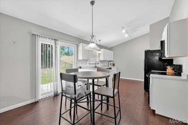 547 Great Oaks Meadow Drive, Wentzville, MO 63385