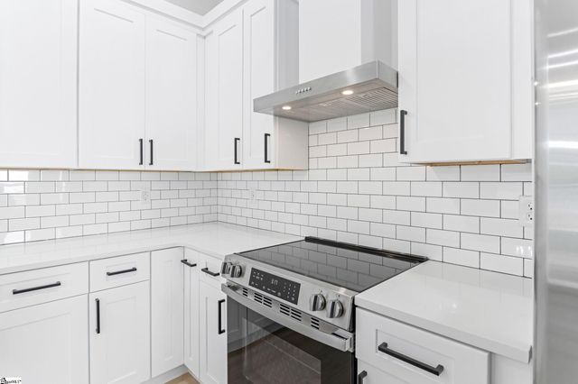 325 Gwinn Mill Road, Pauline, SC 29376